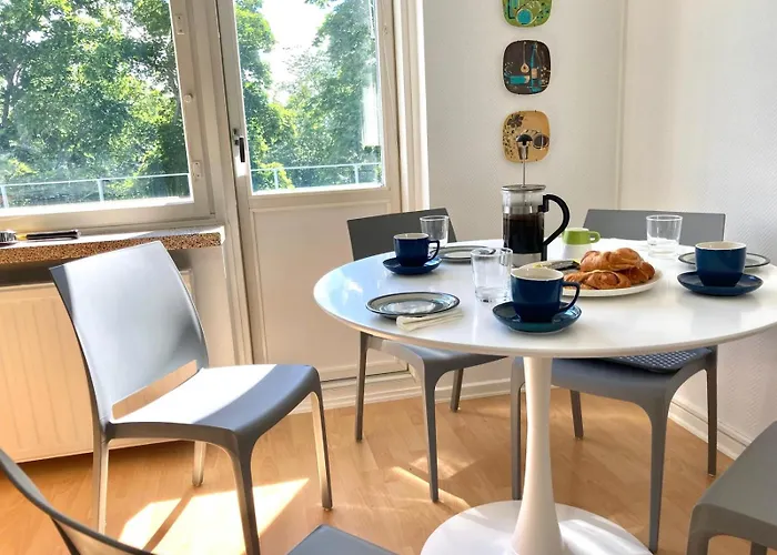 Huippukaksio Parvekkeella Linnan Laehellae Apartament Savonlinna